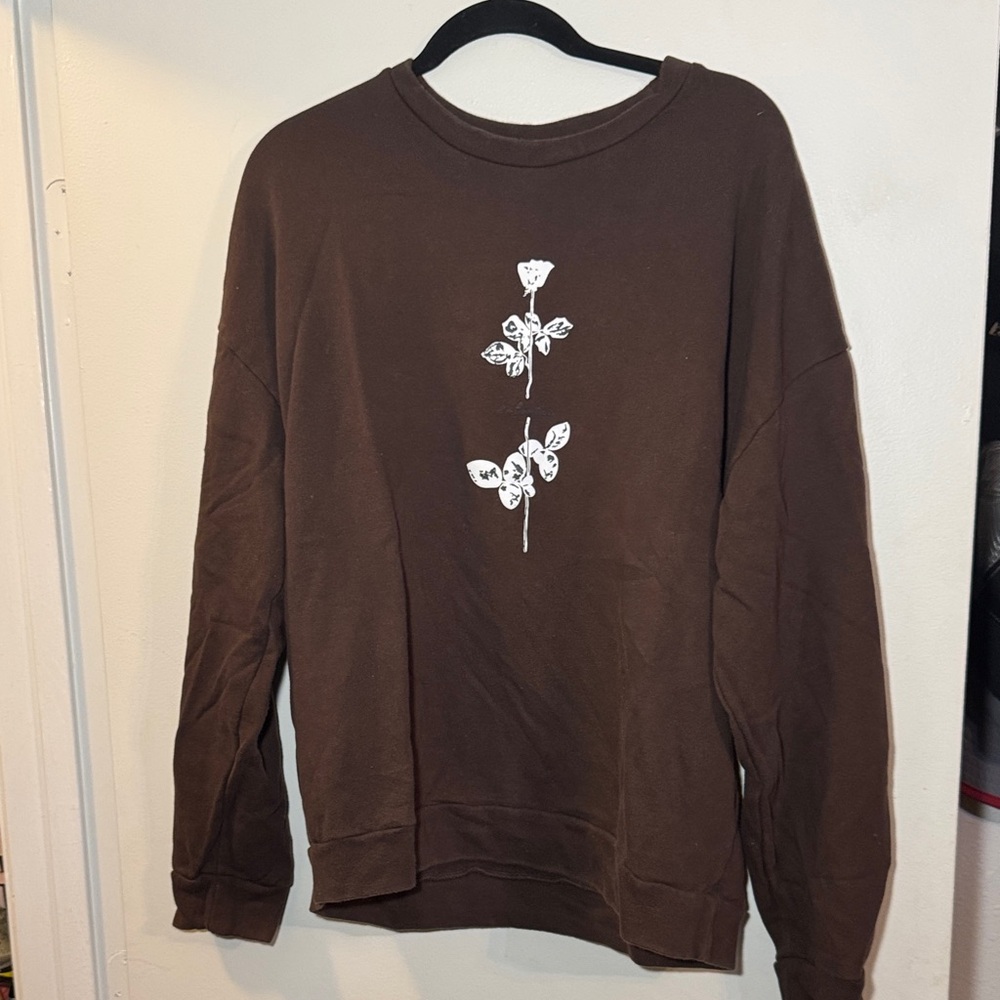 Brown Sweatshirt with White Floral Design
